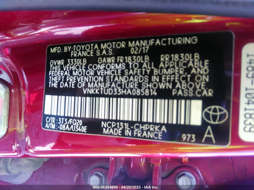 VIN VNKKTUD33HA085814 2017 TOYOTA YARIS L/SE/LE