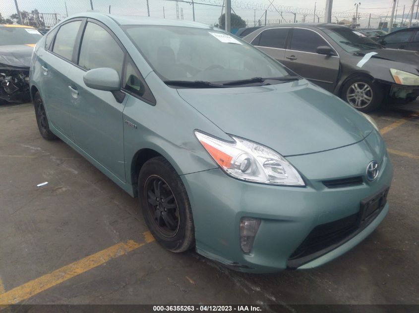 2015 TOYOTA PRIUS FOUR - JTDKN3DU0F1951567