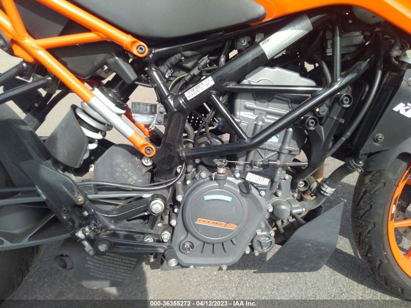 2022 KTM 200 DUKE - MD2JPC400NC037318