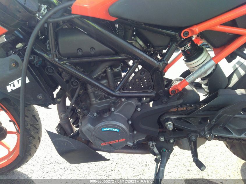 2022 KTM 200 DUKE - MD2JPC400NC037318