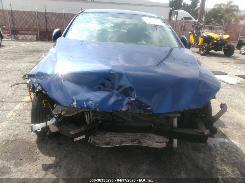 VIN 5NPD84LF3JH223042 2018 HYUNDAI ELANTRA SEL