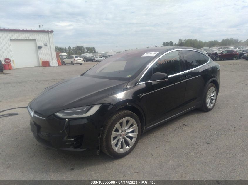 2017 TESLA MODEL X 90D/75D/100D - 5YJXCAE29HF077209