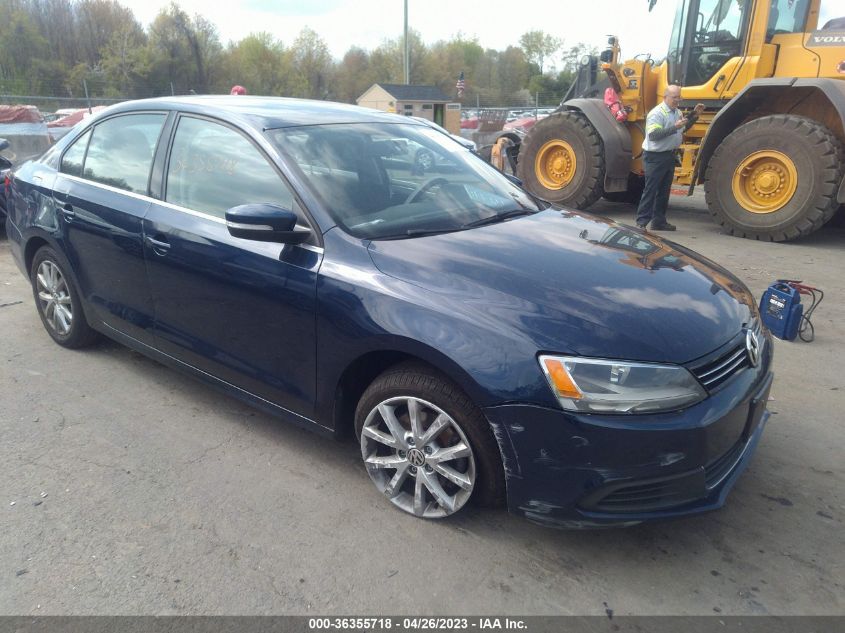 2014 VOLKSWAGEN JETTA SEDAN SE W/CONNECTIVITY - 3VWD17AJ1EM383933