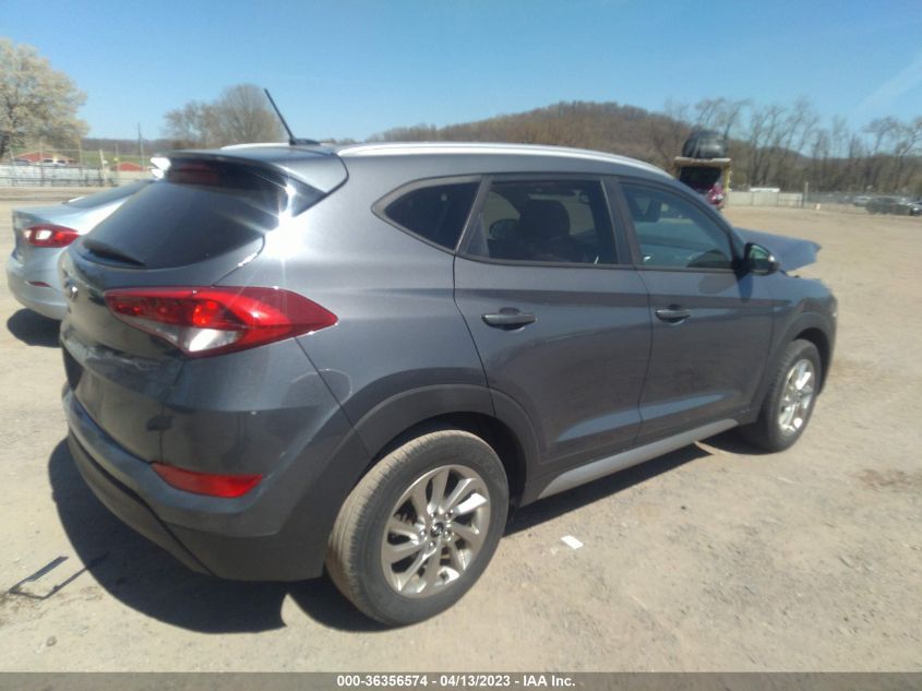 2017 HYUNDAI TUCSON SE - KM8J33A42HU394082