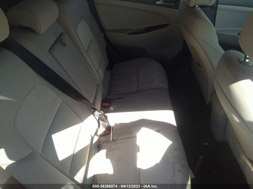 2017 HYUNDAI TUCSON SE - KM8J33A42HU394082