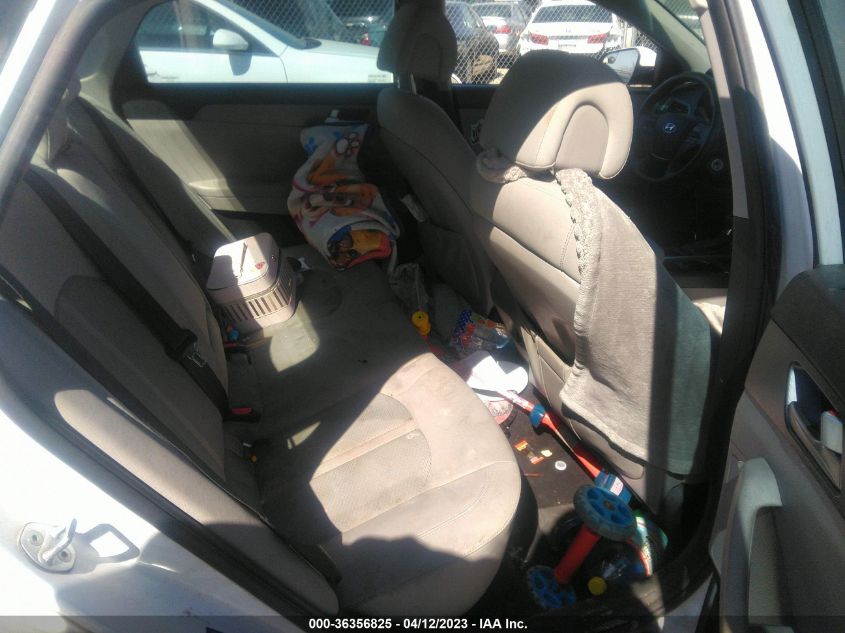 2016 HYUNDAI SONATA 2.4L SE - 5NPE24AFXGH358519