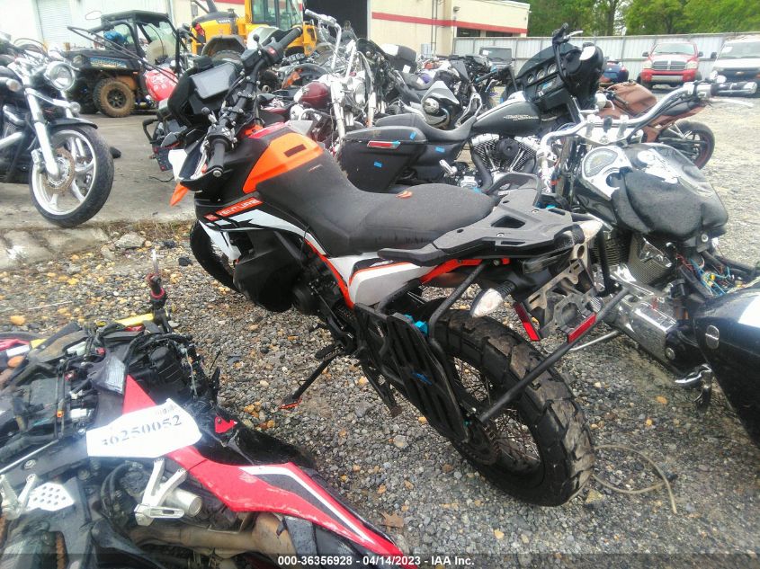 2021 KTM 890 ADVENTURE R VBKTR6403MM810218