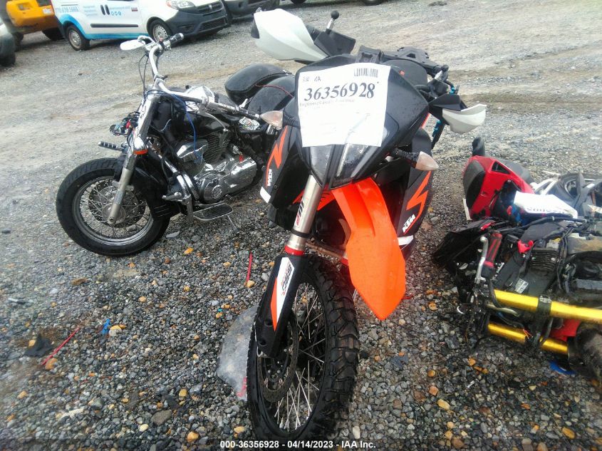 2021 KTM 890 ADVENTURE R VBKTR6403MM810218