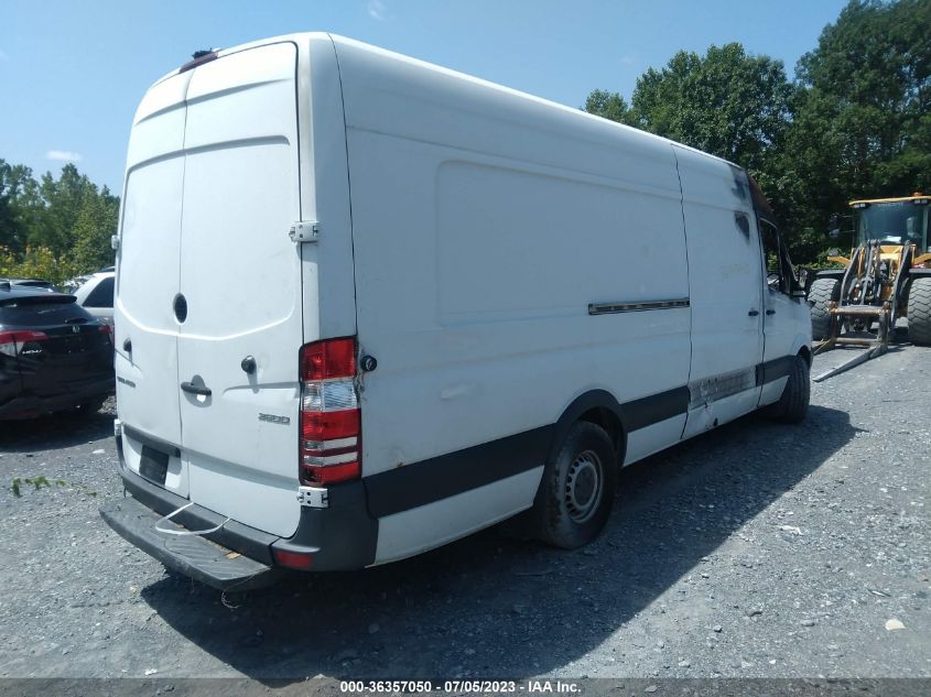 2018 MERCEDES-BENZ SPRINTER CARGO VAN WD3PE8CD8JP619476
