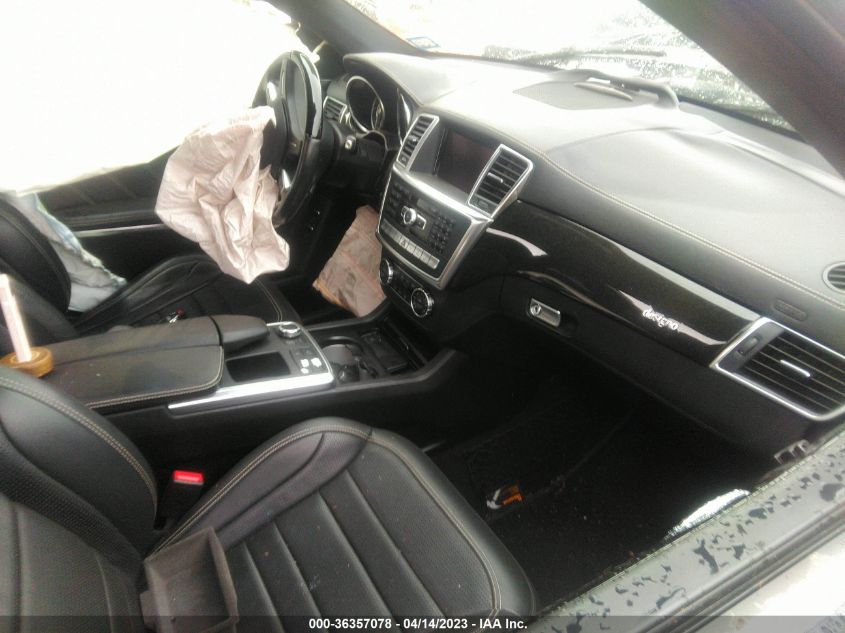 2016 MERCEDES-BENZ GL AMG GL 63 4JGDF7EE9GA702184