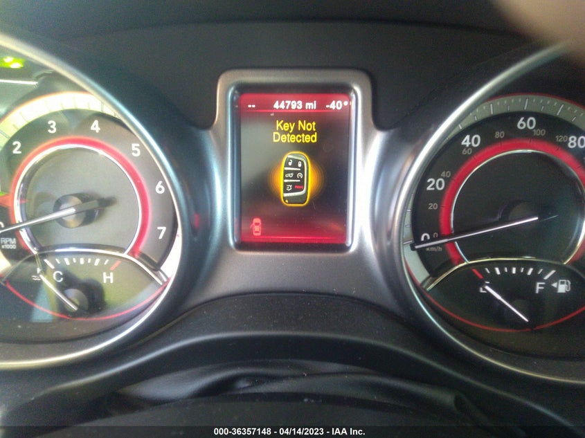 VIN 3C4PDCGB5KT773872 2019 DODGE JOURNEY CROSSROAD