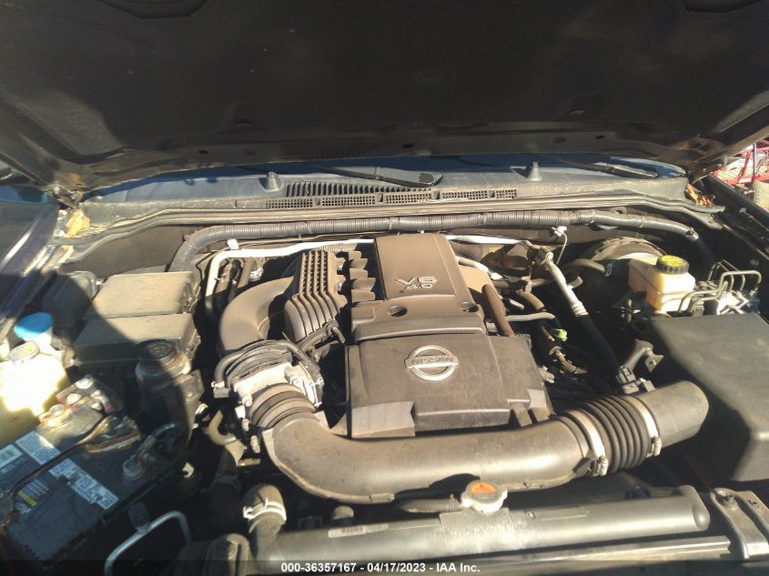 2018 NISSAN FRONTIER SV V6 - 1N6AD0ERXJN711738