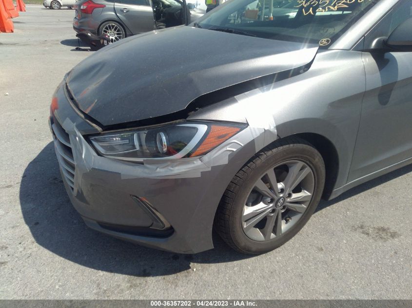 2017 HYUNDAI ELANTRA SE - KMHD84LF0HU180033