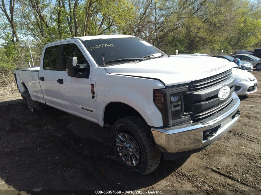 2017 FORD SUPER DUTY F-250 SRW LARIAT/PLATINUM - 1FT7W2BT7HEE85686