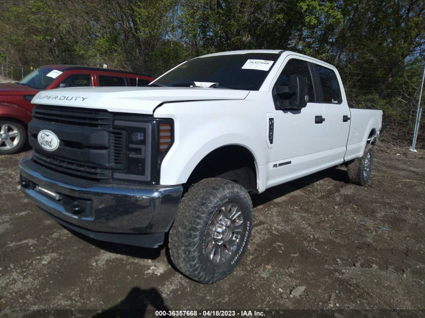 2017 FORD SUPER DUTY F-250 SRW LARIAT/PLATINUM - 1FT7W2BT7HEE85686
