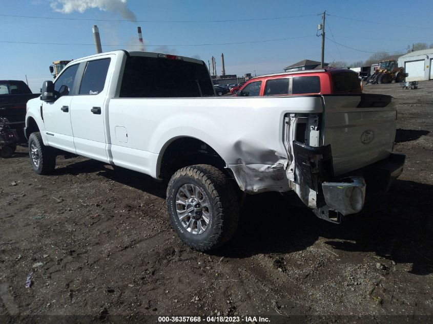 2017 FORD SUPER DUTY F-250 SRW LARIAT/PLATINUM - 1FT7W2BT7HEE85686