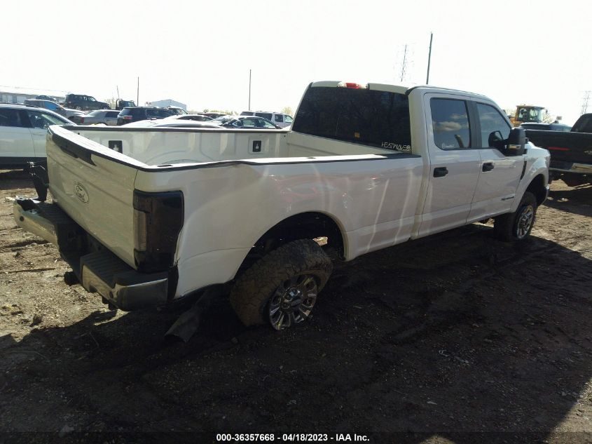 2017 FORD SUPER DUTY F-250 SRW LARIAT/PLATINUM - 1FT7W2BT7HEE85686