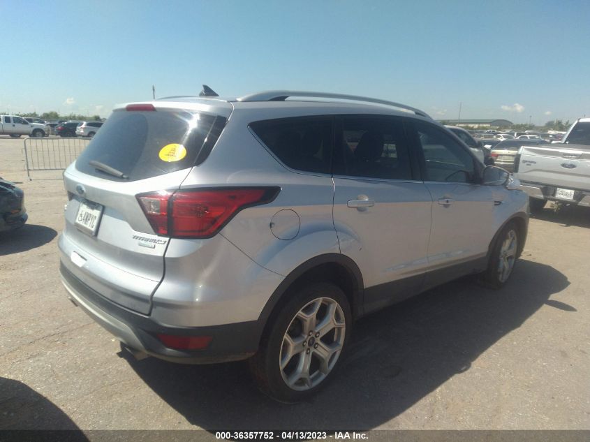 2019 FORD ESCAPE TITANIUM - 1FMCU0J90KUC09874