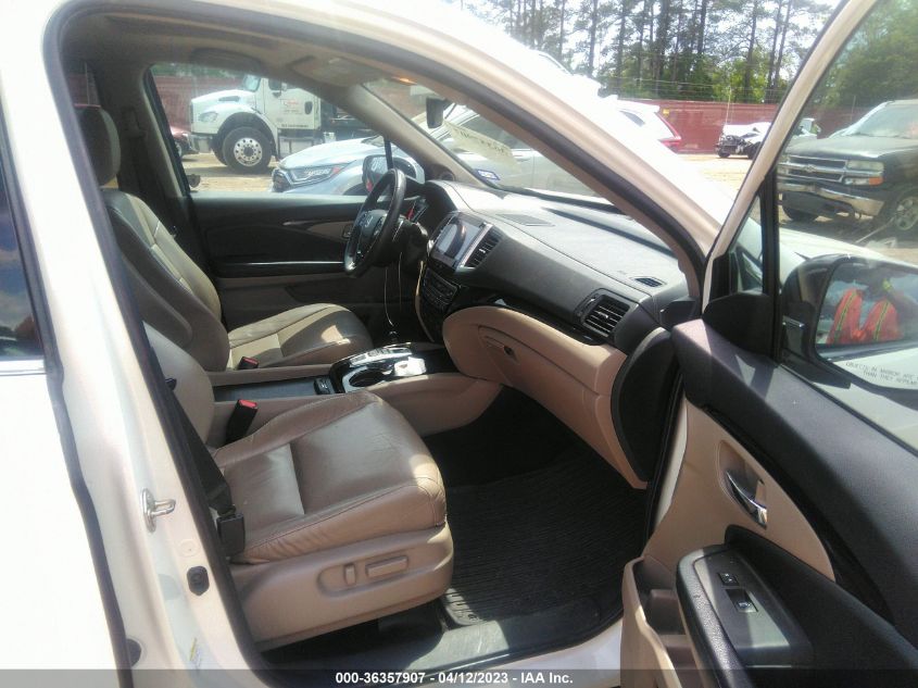 2016 HONDA PILOT TOURING - 5FNYF5H91GB023526