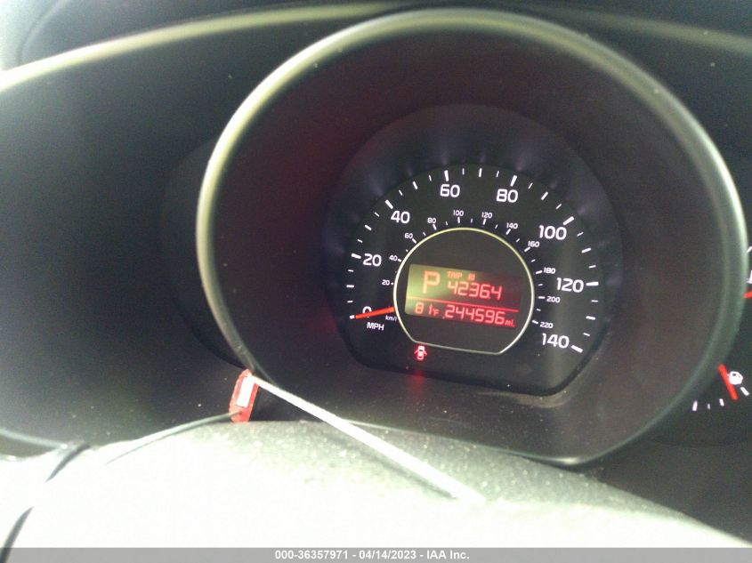 2015 KIA SOUL BASE - KNDJN2A26F7776182