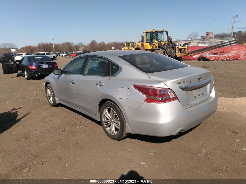 2013 NISSAN ALTIMA 2.5 SV - 1N4AL3AP5DC189733