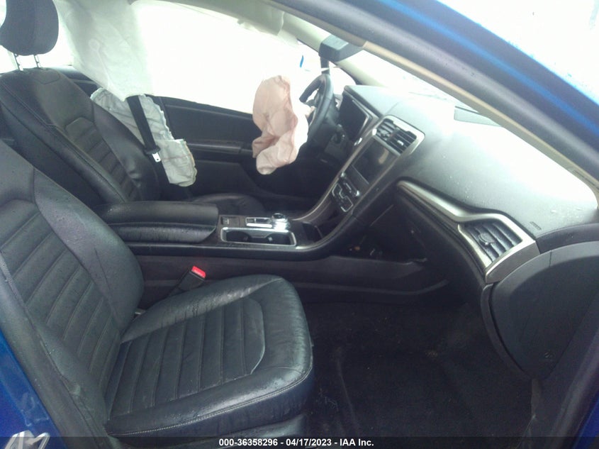 VIN 3FA6P0HD3JR127104 2018 FORD FUSION SE