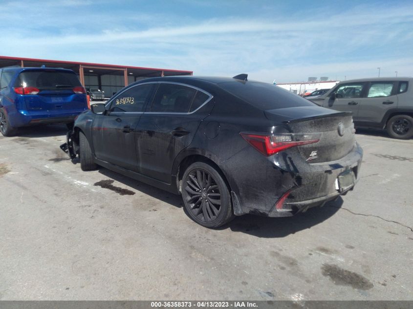 19UDE2F82KA015688 Acura ILX PKG 3