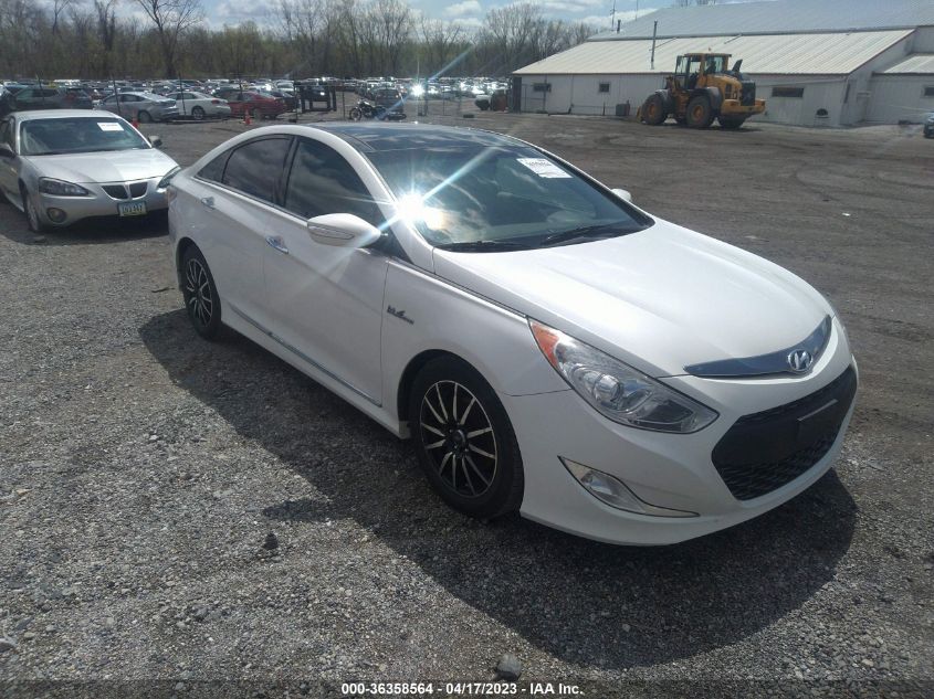 2013 HYUNDAI SONATA HYBRID LIMITED - KMHEC4A40DA072544