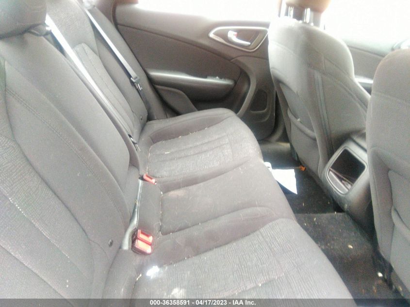 2015 CHRYSLER 200 LX - 1C3CCCFB8FN618424