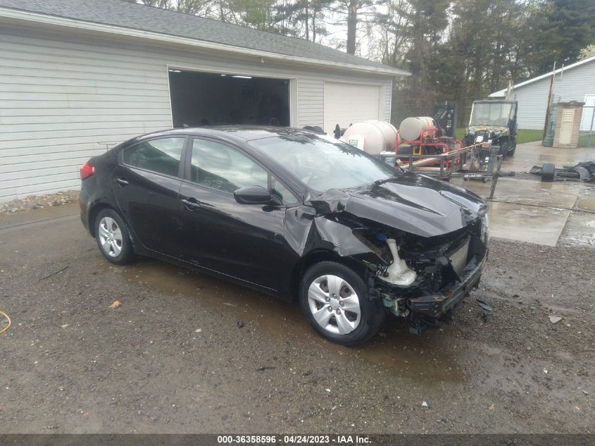 2017 KIA FORTE LX - 3KPFK4A72HE120313