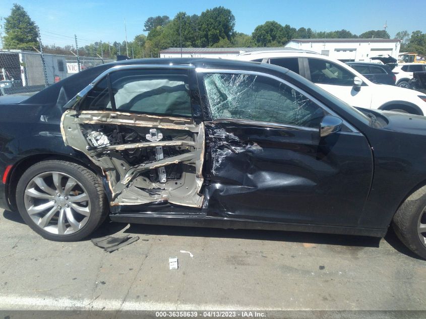 2019 CHRYSLER 300 LIMITED - 2C3CCAEG0KH585746