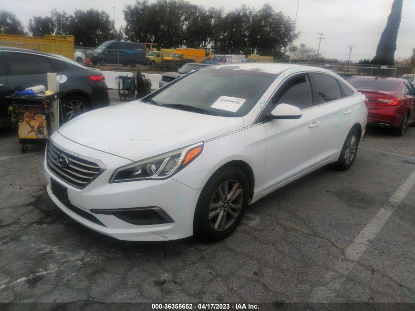 2016 HYUNDAI SONATA 2.4L SE - 5NPE24AF4GH309980