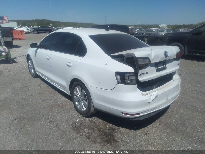 2016 VOLKSWAGEN JETTA SEDAN 1.4T SE - 3VWD67AJ3GM267749