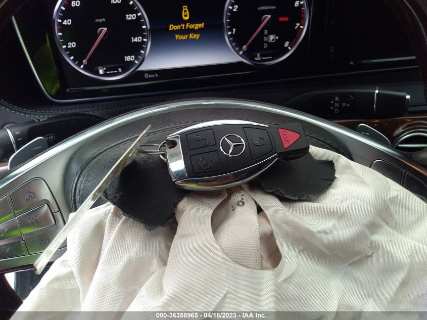 2016 MERCEDES-BENZ S-CLASS S 550 - WDDUG8FB6GA230060