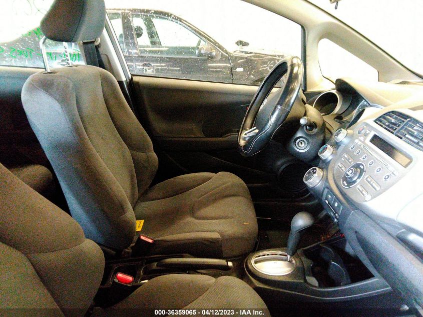 2013 HONDA FIT - JHMGE8H32DC079462