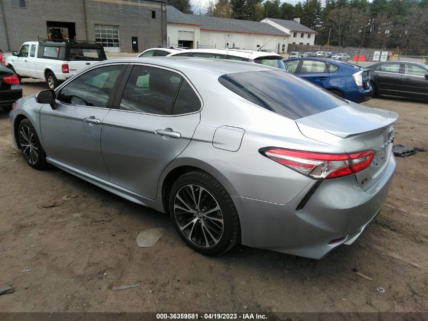 2018 TOYOTA CAMRY LE/SE/XLE/L - 4T1B11HK9JU523525