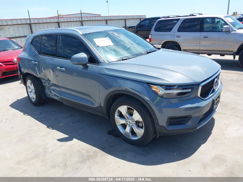 YV4AC2HK3L2305673 VOLVO XC40 MOMENTUM 2020