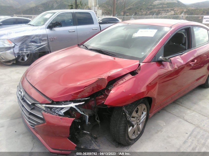 VIN 5NPD84LF3KH409519 2019 HYUNDAI ELANTRA SEL