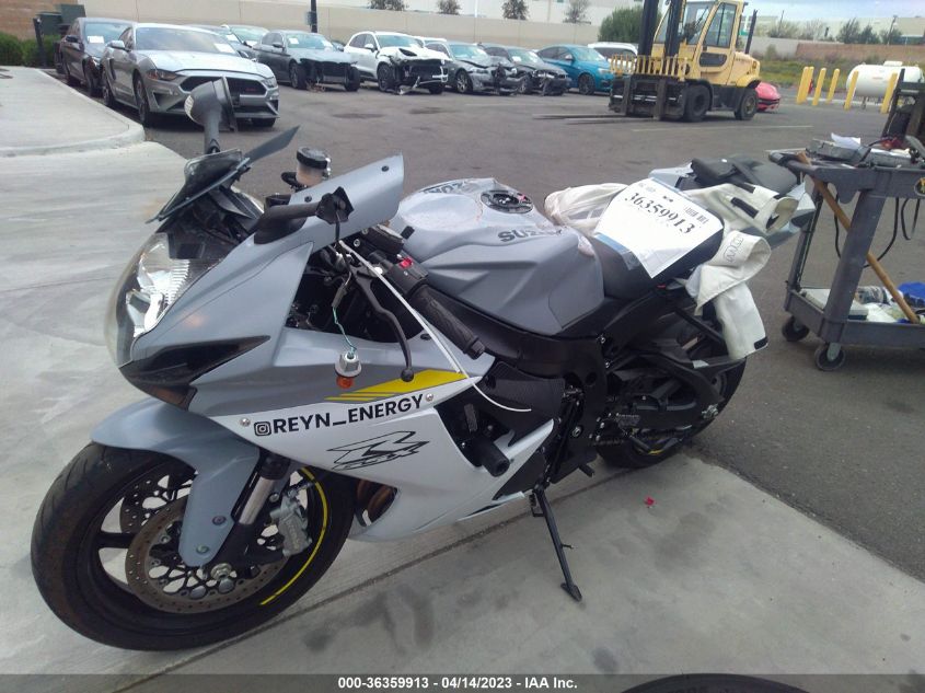 2022 SUZUKI GSX-R600 - JS1GN7FA8N7101255