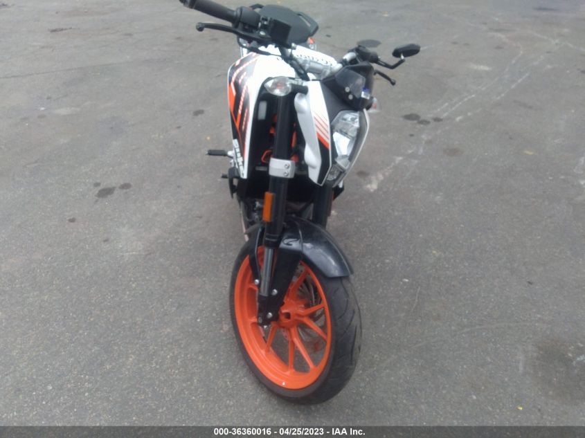 2015 KTM RC 390 MD2JGJ40XFC253425