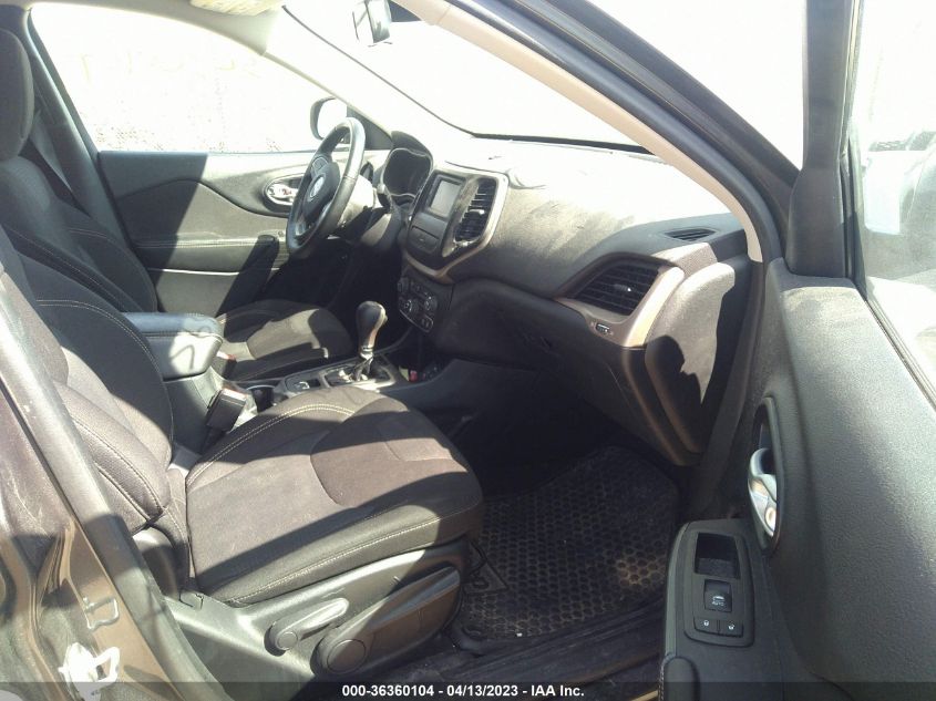 2016 JEEP CHEROKEE LATITUDE - 1C4PJLCB8GW281398