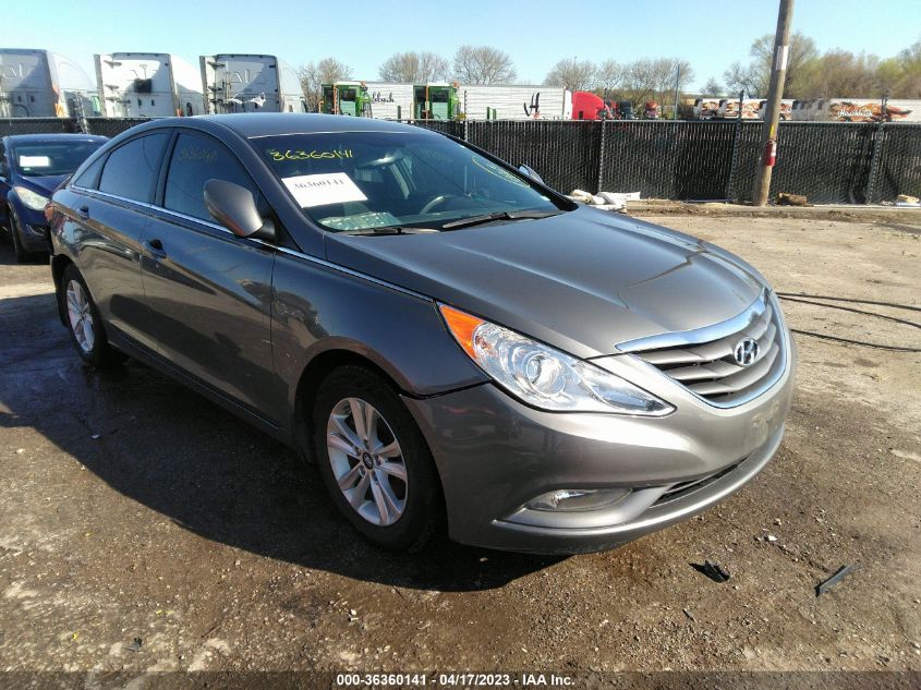 2013 HYUNDAI SONATA GLS - 5NPEB4AC1DH767722