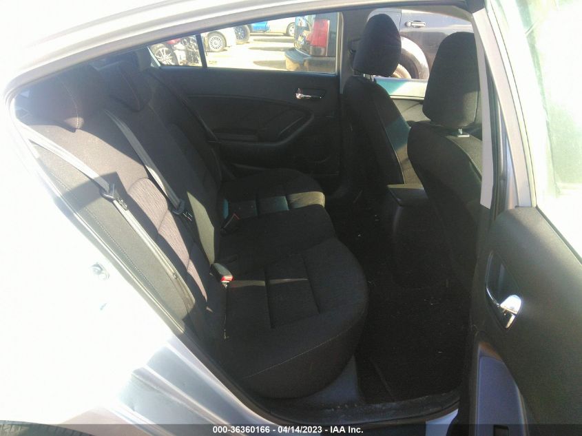 2016 KIA FORTE LX - KNAFK4A63G5617837