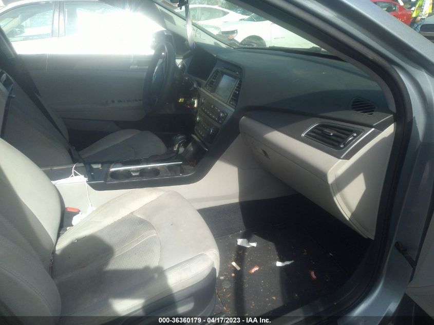2016 HYUNDAI SONATA 2.4L SE - 5NPE24AF7GH370109