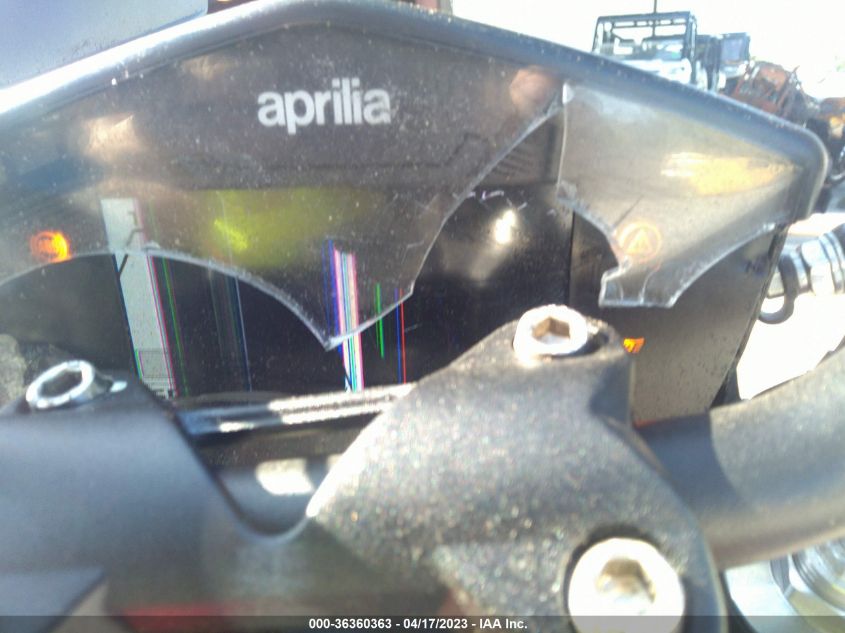2020 APRILIA SHIVER ZD4KHU01XLS000084