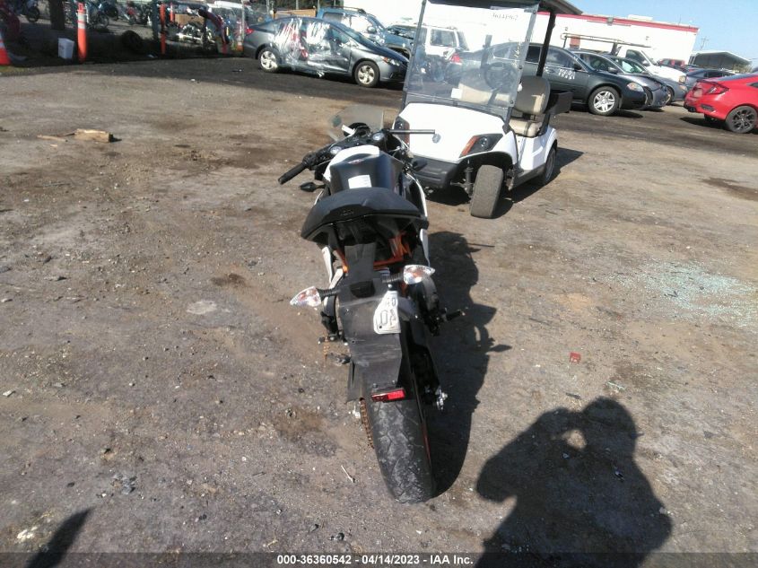 2015 KTM 390 DUKE MD2JYJ40XFC221930