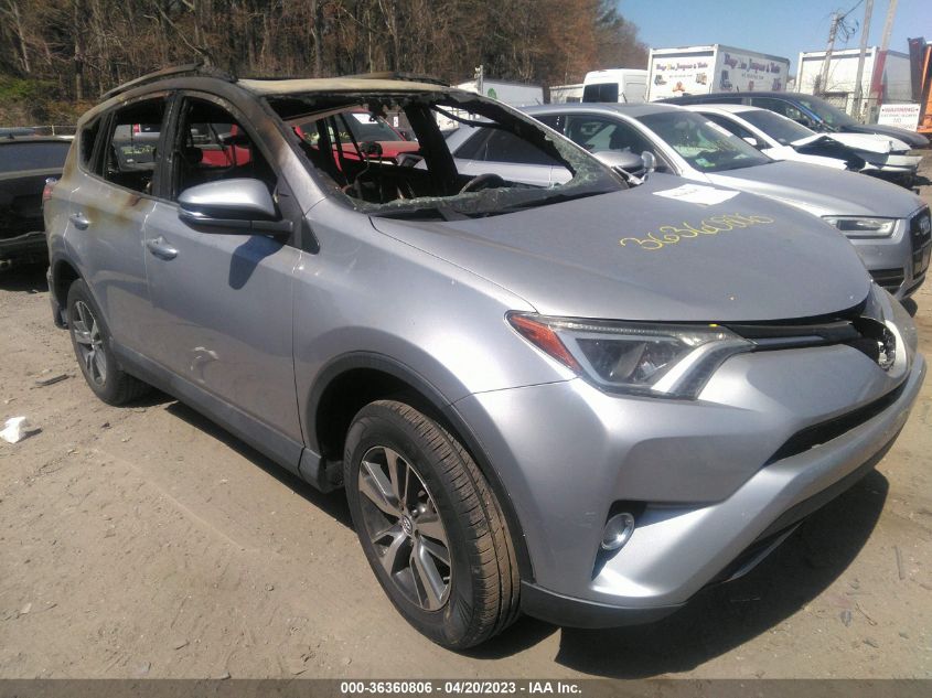 2016 TOYOTA RAV4 XLE - 2T3RFREV5GW512826