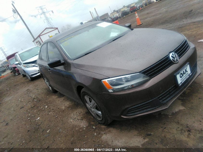 2014 VOLKSWAGEN JETTA SEDAN S - 3VW1K7AJ2EM440205