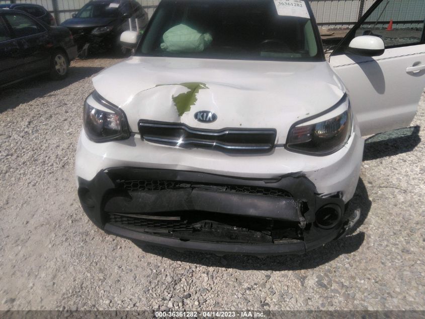 VIN KNDJN2A21J7894908 2018 KIA SOUL no.6