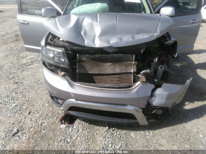 2019 DODGE JOURNEY CROSSROAD - 3C4PDCGB3KT860167